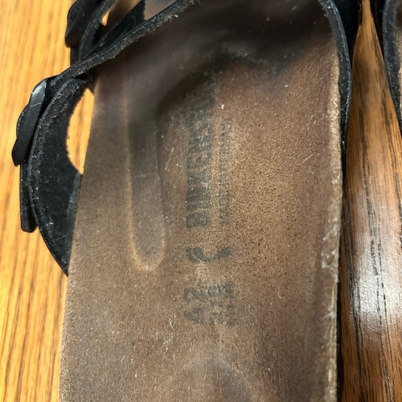 Birkenstock Women's Black Glossy Boho Sandals - Picture 7 of 9